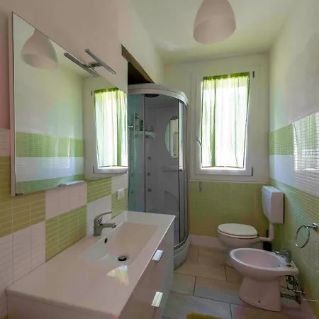 Podere P Ratizzoli Ii Piano Apartment *